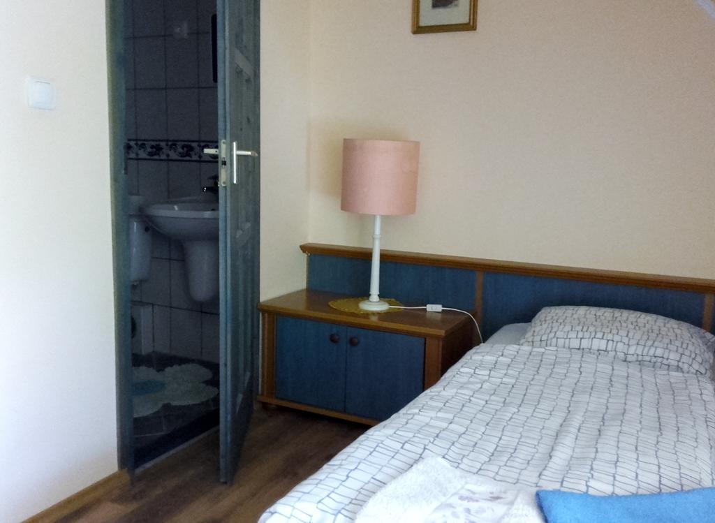 Rudolf'S Fogado Hotell Zsira Exteriör bild